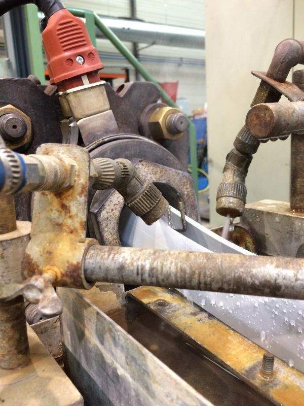 Machine extrusion TPE Saint-Genis-Pouilly