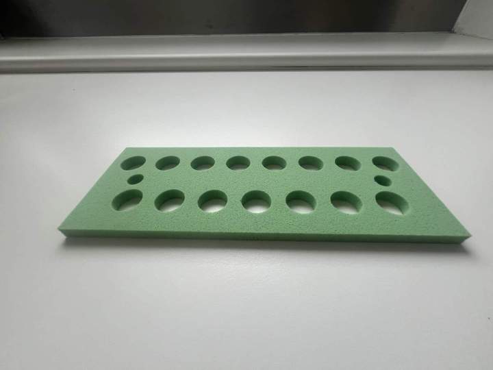 Fabrication de caoutchouc synthétique Saint-Genis-Pouilly